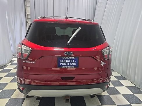 Used 2017 Ford Escape SE AWD/4WD image 10