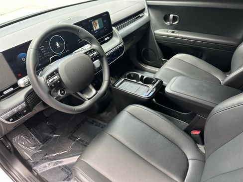 Used 2025 Hyundai Ioniq 5 SEL RWD image 11