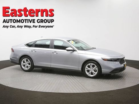 Used 2025 Honda Accord LX image 46