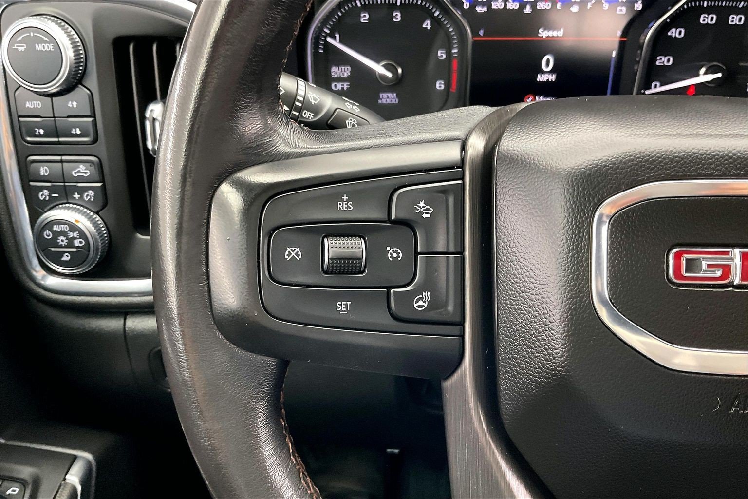 Used 2021 GMC Sierra 1500 AT4 w/ AT4 Premium Package AWD/4WD image 20