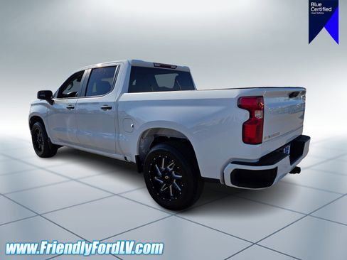 Used 2023 Chevrolet Silverado 1500 Custom image 4