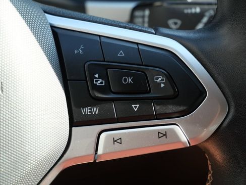 Used 2021 Volkswagen Atlas SE FWD image 30