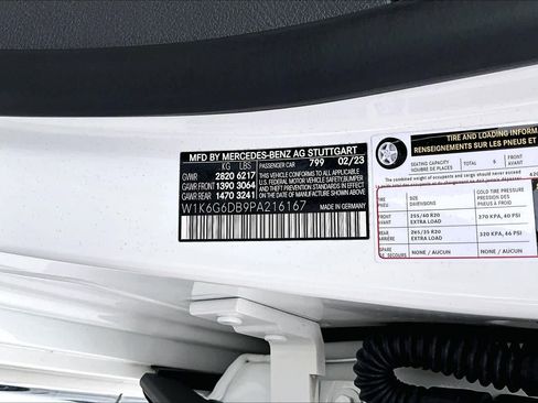 Certified 2023 Mercedes-Benz S 500 4MATIC w/ AMG Line image 38