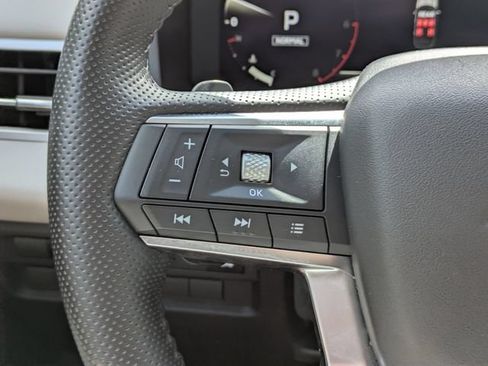 Used 2025 Mitsubishi Outlander SEL FWD image 29
