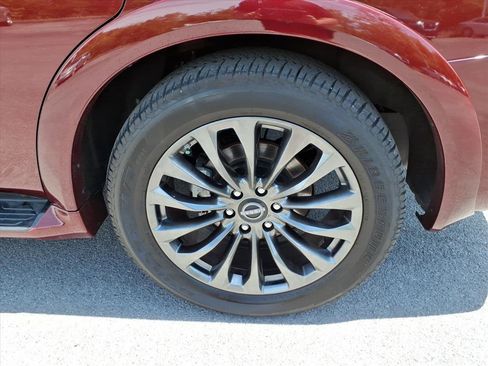 Certified 2024 Nissan Armada Platinum w/ Captain's Chairs Package AWD/4WD image 4