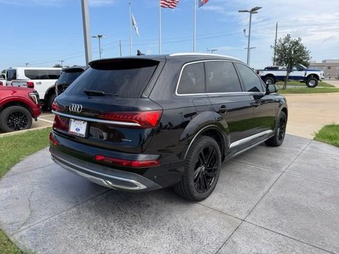 Used 2020 Audi Q7 2.0T Premium Plus w/ Premium Plus Package AWD/4WD image 6
