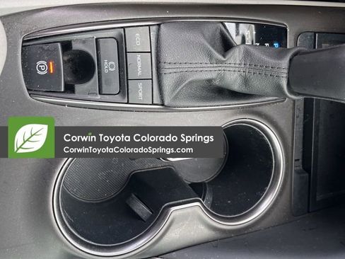 Used 2023 Toyota Camry SE image 12