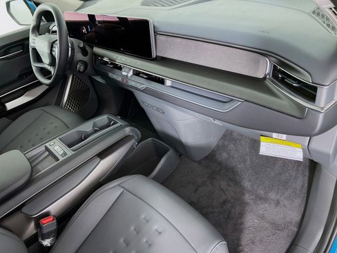 New 2026 Kia EV9 Wind AWD/4WD image 22