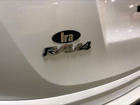 Used 2017 Toyota RAV4 Limited w/ All Weather Liner Package image 10