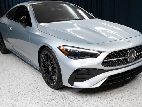 New 2026 Mercedes-Benz CLE 300 4MATIC Coupe image 3