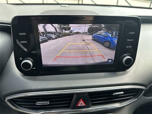 Used 2023 Hyundai Santa Fe SE image 25