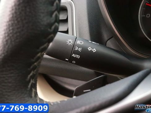 Used 2019 Subaru Ascent Premium w/ Popular Package #2 AWD/4WD image 26