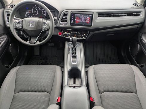Used 2022 Honda HR-V EX image 17