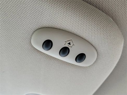 Certified 2023 Lincoln Nautilus FWD w/ Premium Package image 24