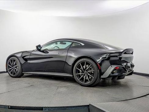 Used 2020 Aston Martin V8 Vantage Coupe image 5