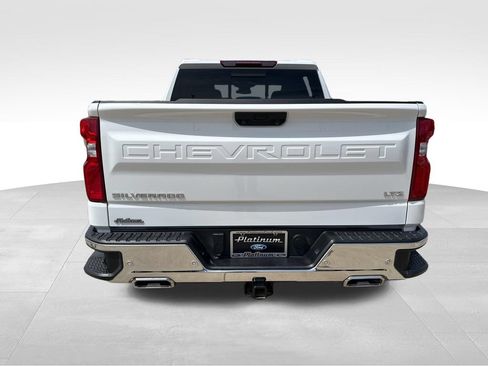 Used 2025 Chevrolet Silverado 1500 LTZ AWD/4WD image 4