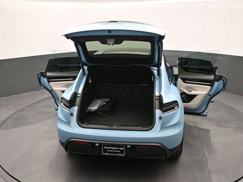 New 2026 Porsche Macan 4S Electric AWD/4WD image 28