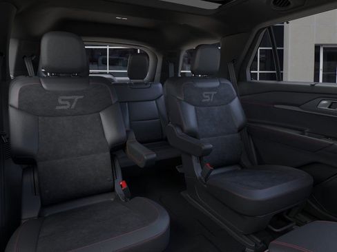 New 2025 Ford Explorer ST image 11