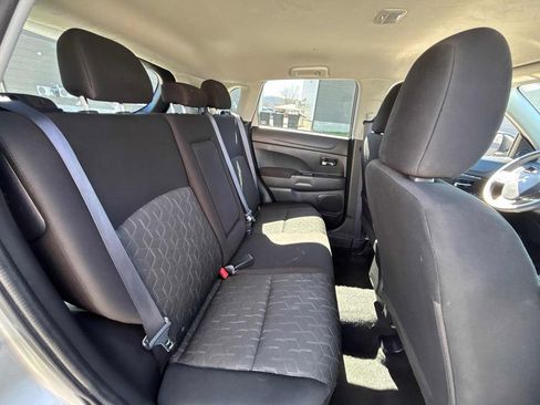 Used 2024 Mitsubishi Outlander Sport SE image 27