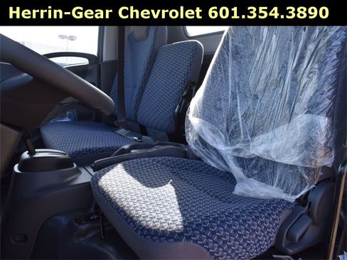 New 2025 Chevrolet Low Cab Forward image 6