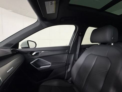 Used 2022 Audi Q3 2.0T Premium AWD/4WD image 17