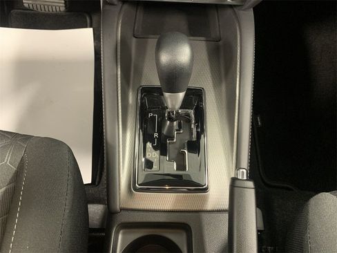 Used 2020 Mitsubishi Outlander Sport ES image 17