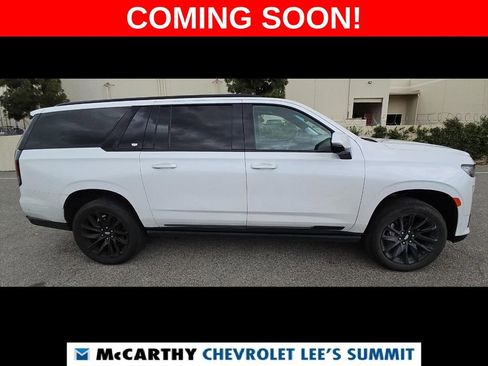 Used 2021 Cadillac Escalade ESV Sport Platinum w/ LPO, ONYX Package AWD/4WD image 5