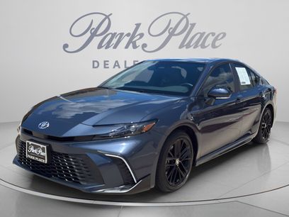 Used 2026 Toyota Camry SE w/ Convenience Package