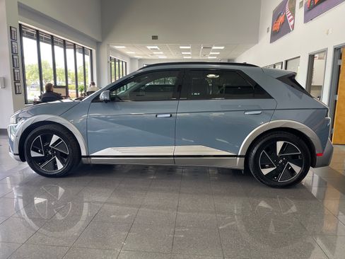 Used 2025 Hyundai Ioniq 5 Limited RWD image 2
