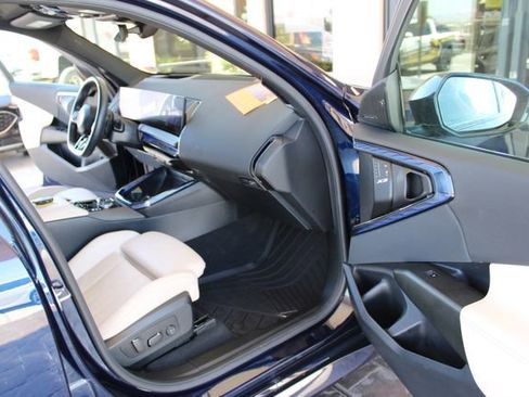 Used 2025 BMW X3 xDrive30 w/ Premium Package AWD/4WD image 25