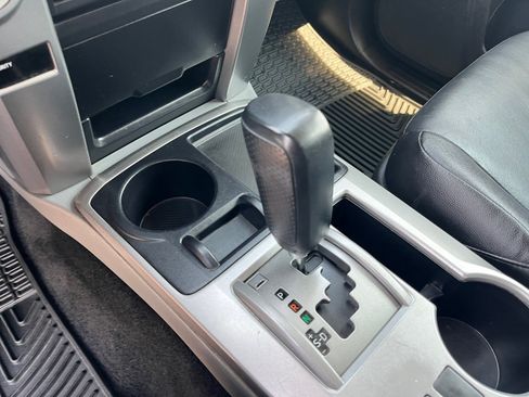 Used 2012 Toyota 4Runner SR5 RWD image 15