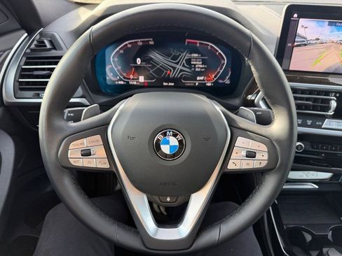 Used 2024 BMW X4 xDrive30i image 17