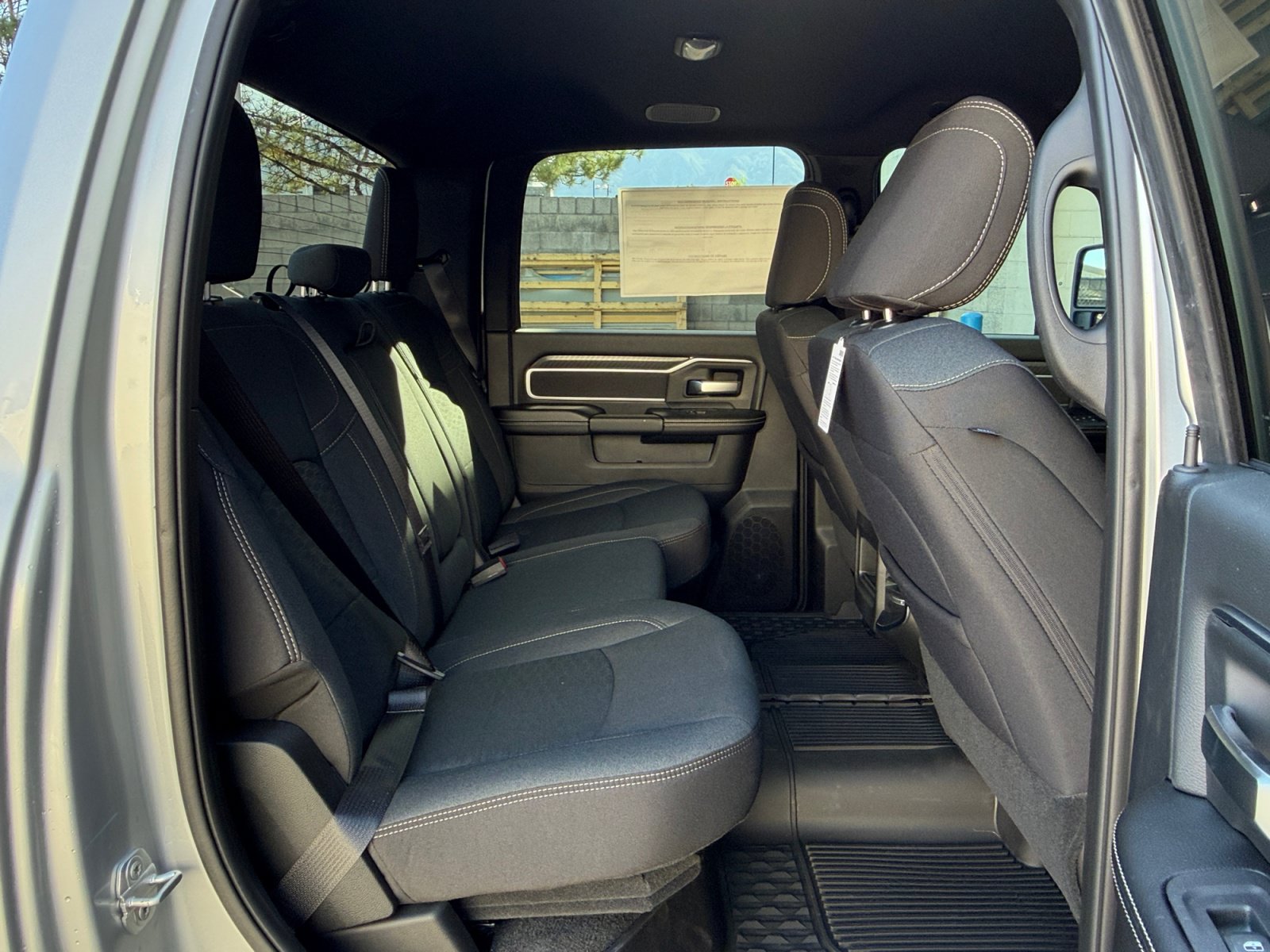 New 2026 RAM 3500 Big Horn AWD/4WD image 26