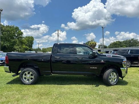 New 2025 RAM 2500 Big Horn image 5