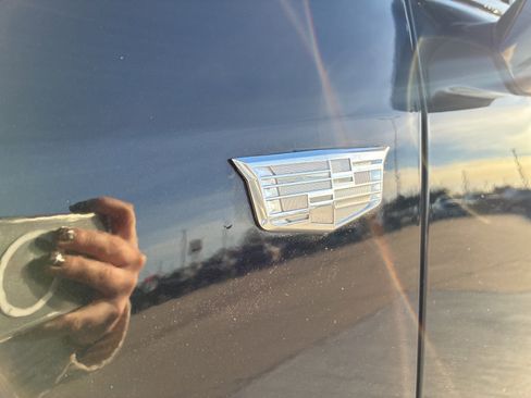 Used 2023 Cadillac XT5 Sportv w/ Technology Package image 12