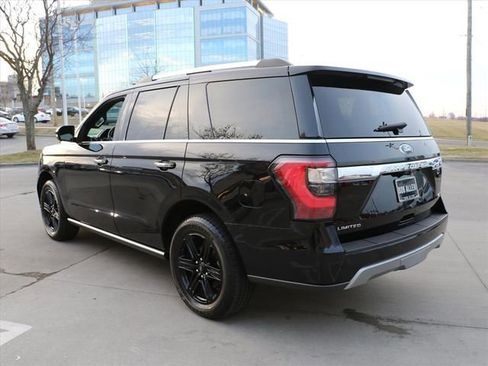 Used 2021 Ford Expedition Limited image 4