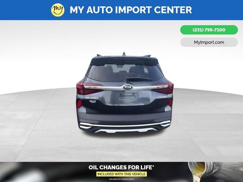 Used 2021 Kia Seltos EX AWD/4WD image 4