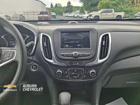 Certified 2022 Chevrolet Equinox LT FWD image 11
