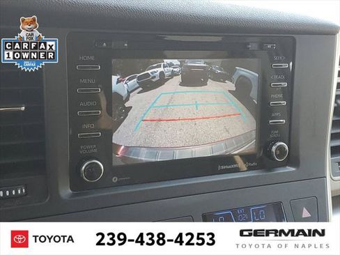 Certified 2018 Toyota Sienna LE FWD image 27