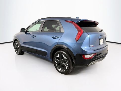 Used 2025 Kia Niro Wave w/ Wave Preserve Package FWD image 6