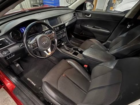 Used 2018 Kia Optima S FWD image 15