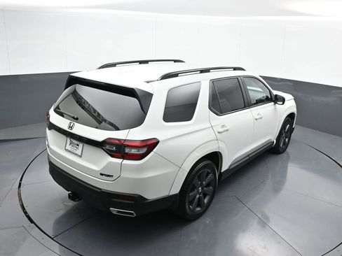 Certified 2023 Honda Pilot Sport image 37