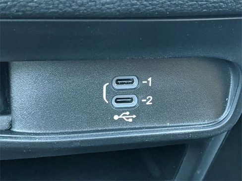 New 2026 Chrysler Pacifica Select image 25