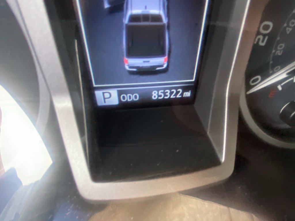 Used 2018 Toyota Tacoma SR5 AWD/4WD image 4