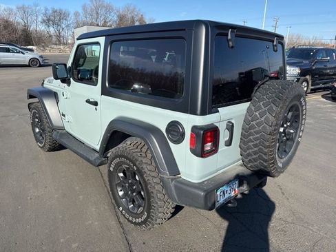 Used 2023 Jeep Wrangler Willys image 7