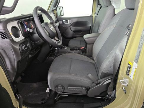 New 2026 Jeep Gladiator Sport image 17