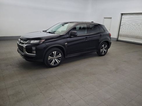 Used 2020 Mitsubishi Outlander Sport ES FWD image 2