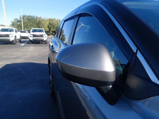 Used 2023 Nissan Rogue SV FWD image 12