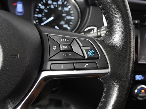 Used 2018 Nissan Rogue SL w/ Premium Package AWD/4WD image 34