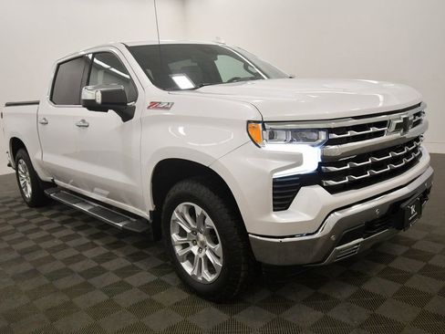 Used 2022 Chevrolet Silverado 1500 LTZ image 10